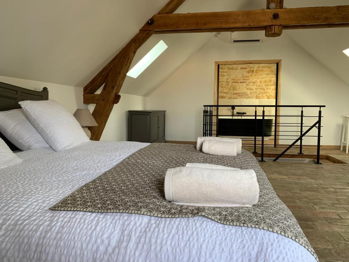 Chateau Du Mauny, Gites Et Chambres D'Hotes En Bourgogne Rosey Bagian luar foto