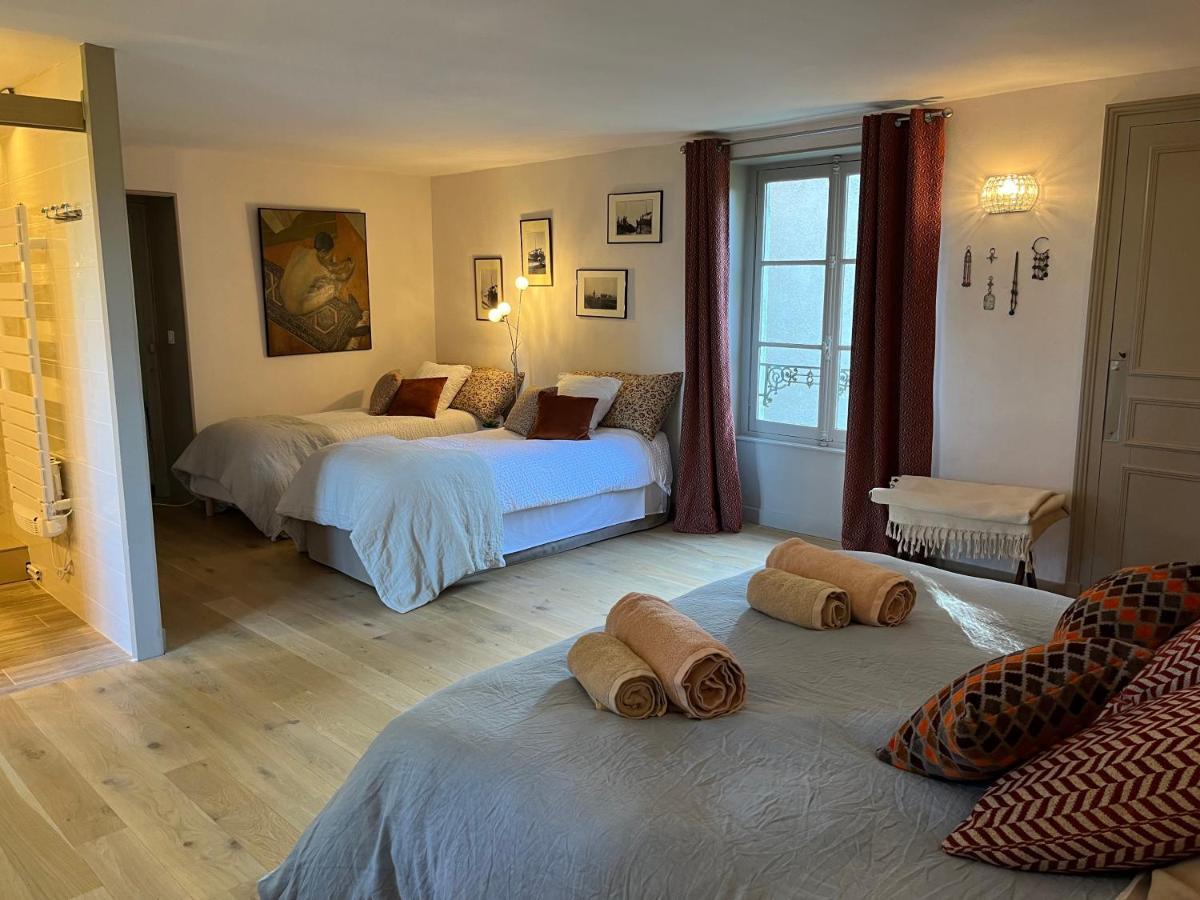 Chateau Du Mauny, Gites Et Chambres D'Hotes En Bourgogne Rosey Bagian luar foto