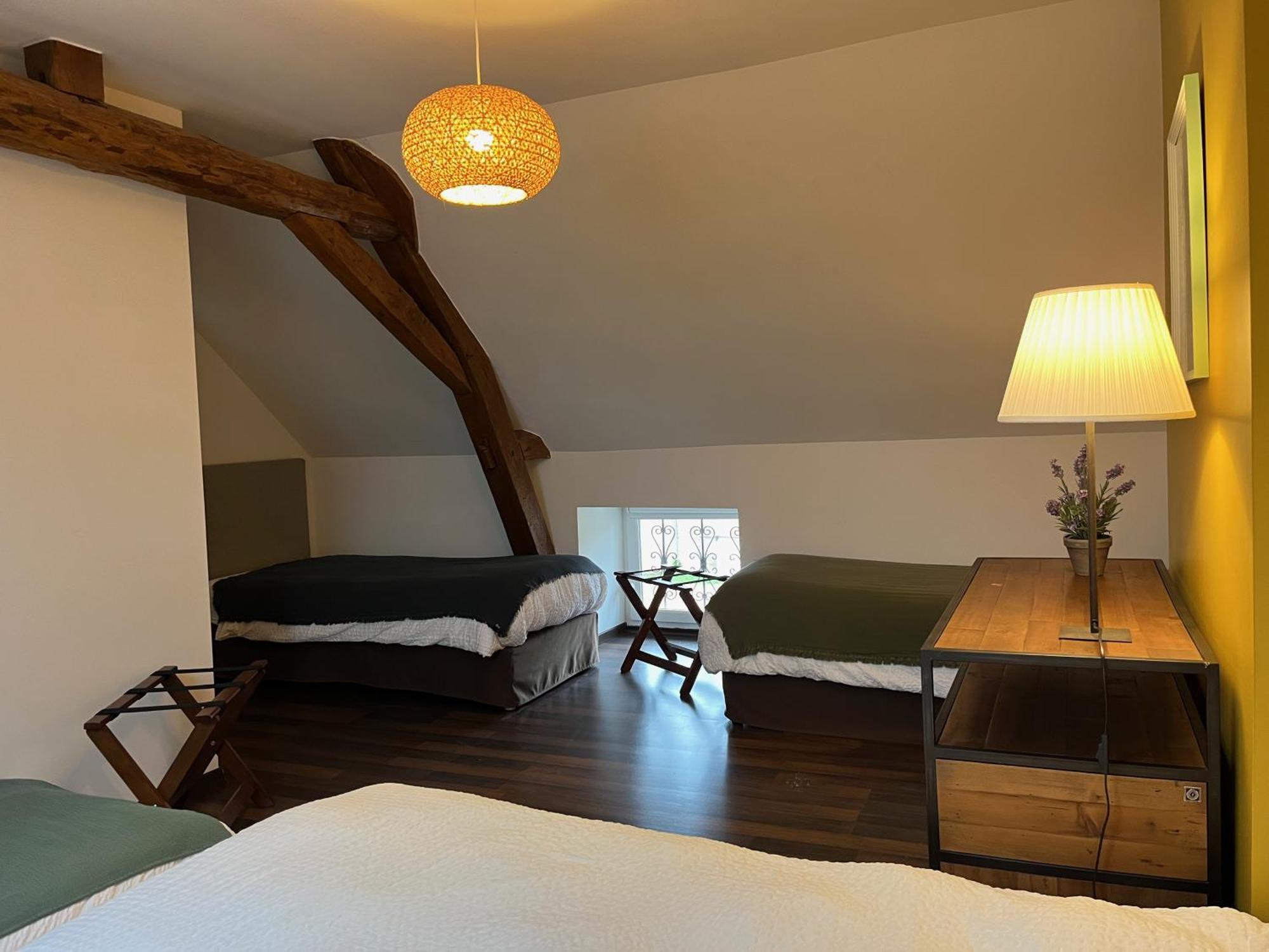 Chateau Du Mauny, Gites Et Chambres D'Hotes En Bourgogne Rosey Bagian luar foto